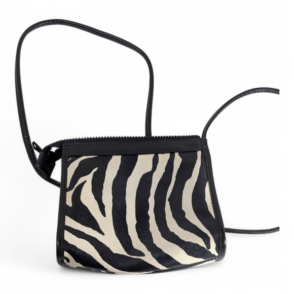 Black and Cream Zebra Print Crossbody Bag - Picture 4 of 13